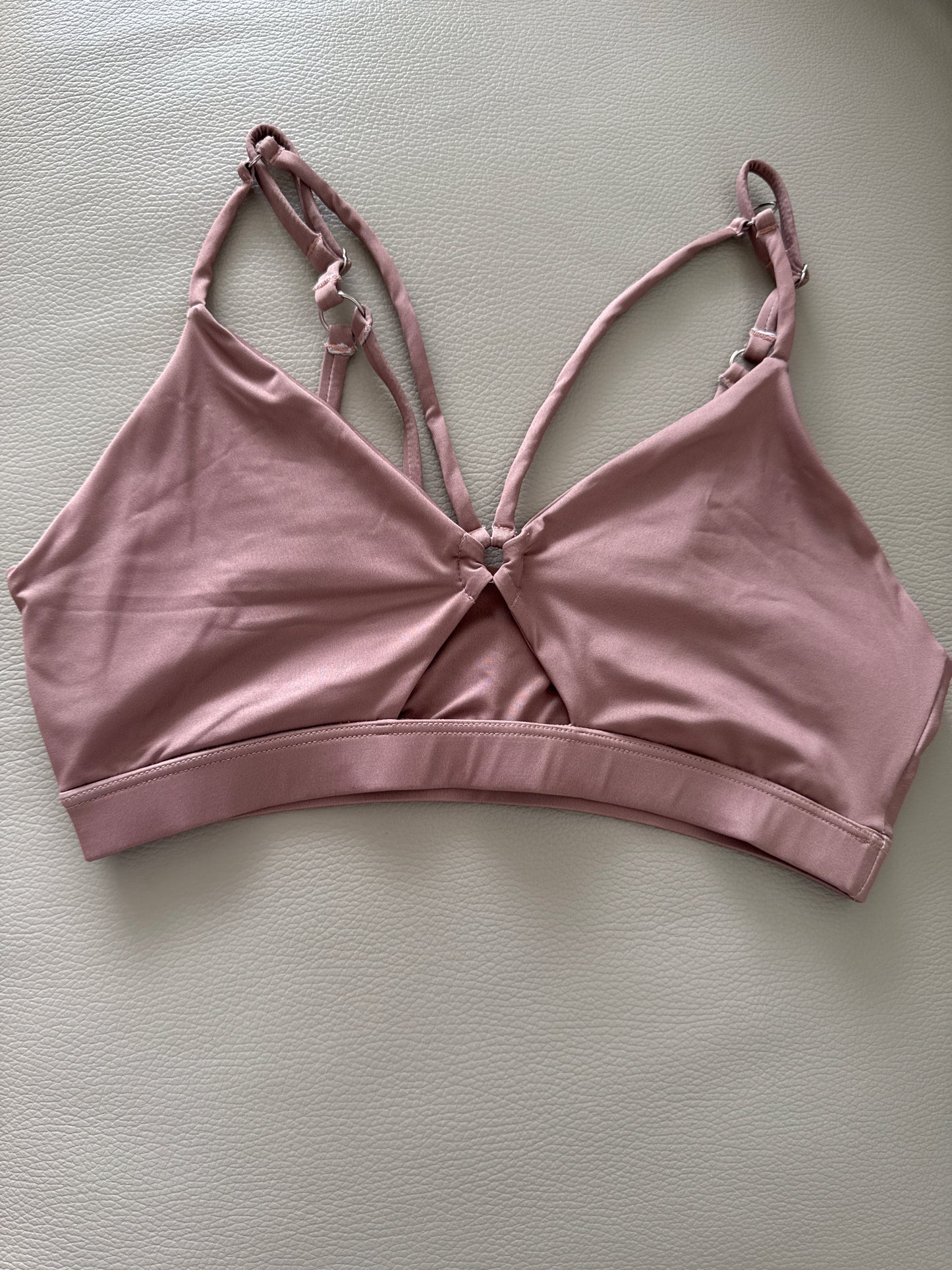 Vicky Bra