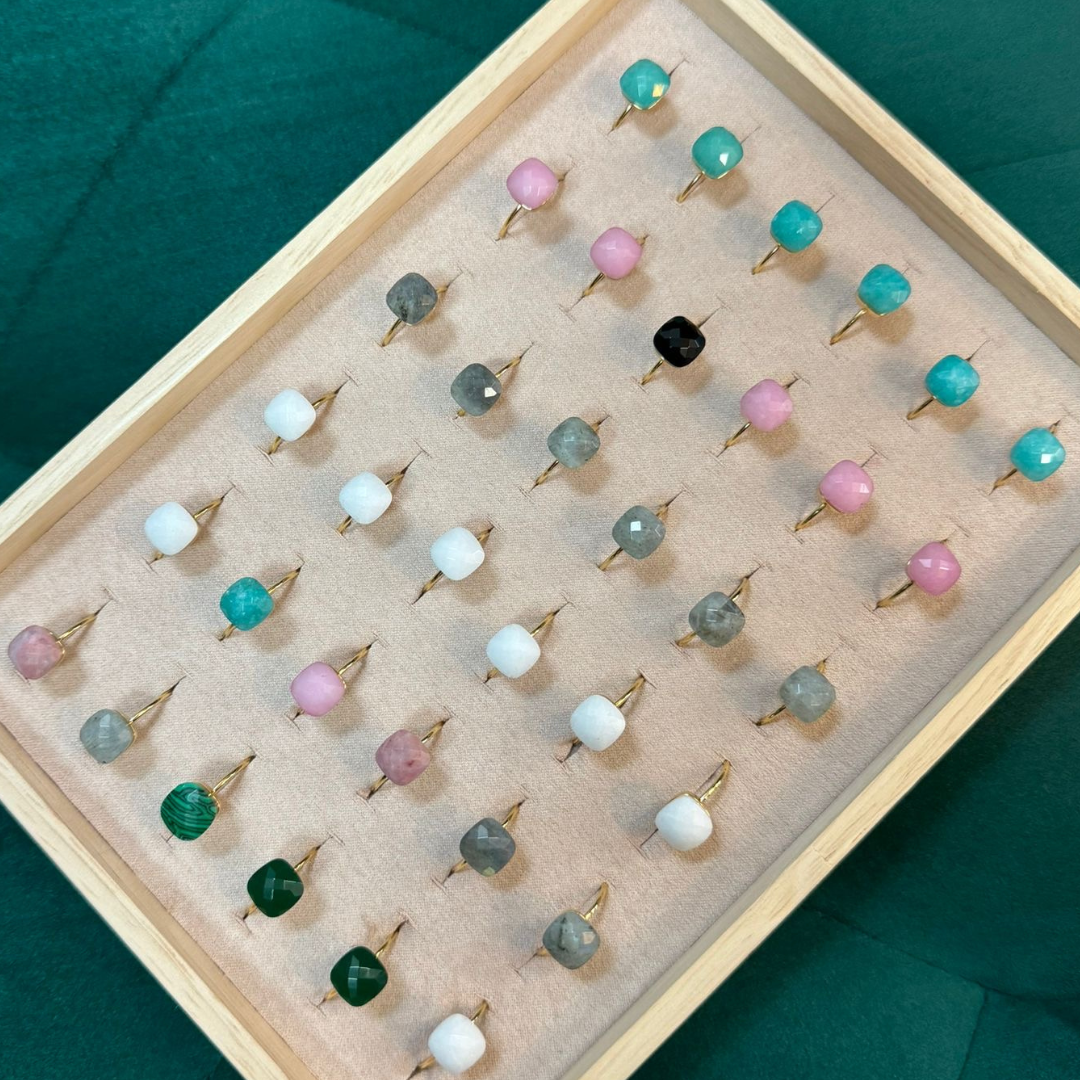 Anillos de Piedras Naturales
