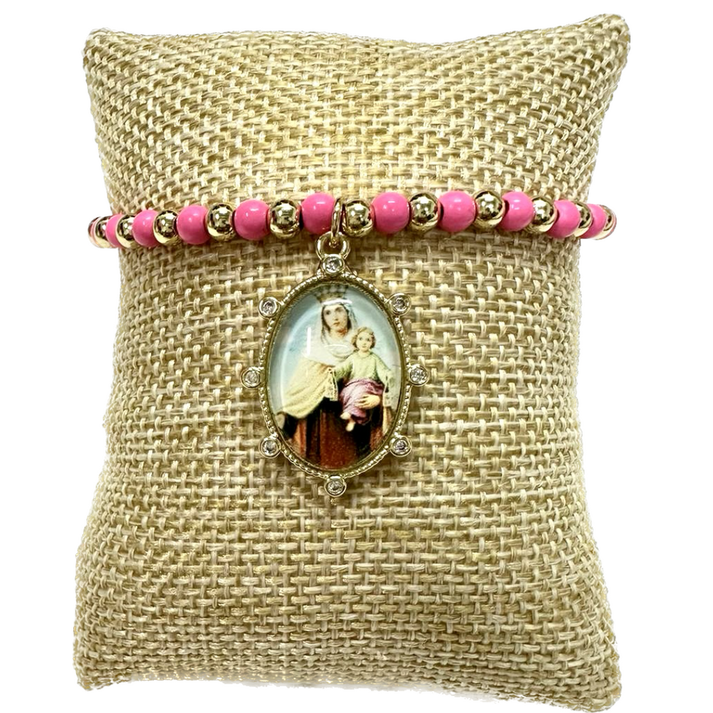 Pulsera dorada con rosado y medalla religiosa