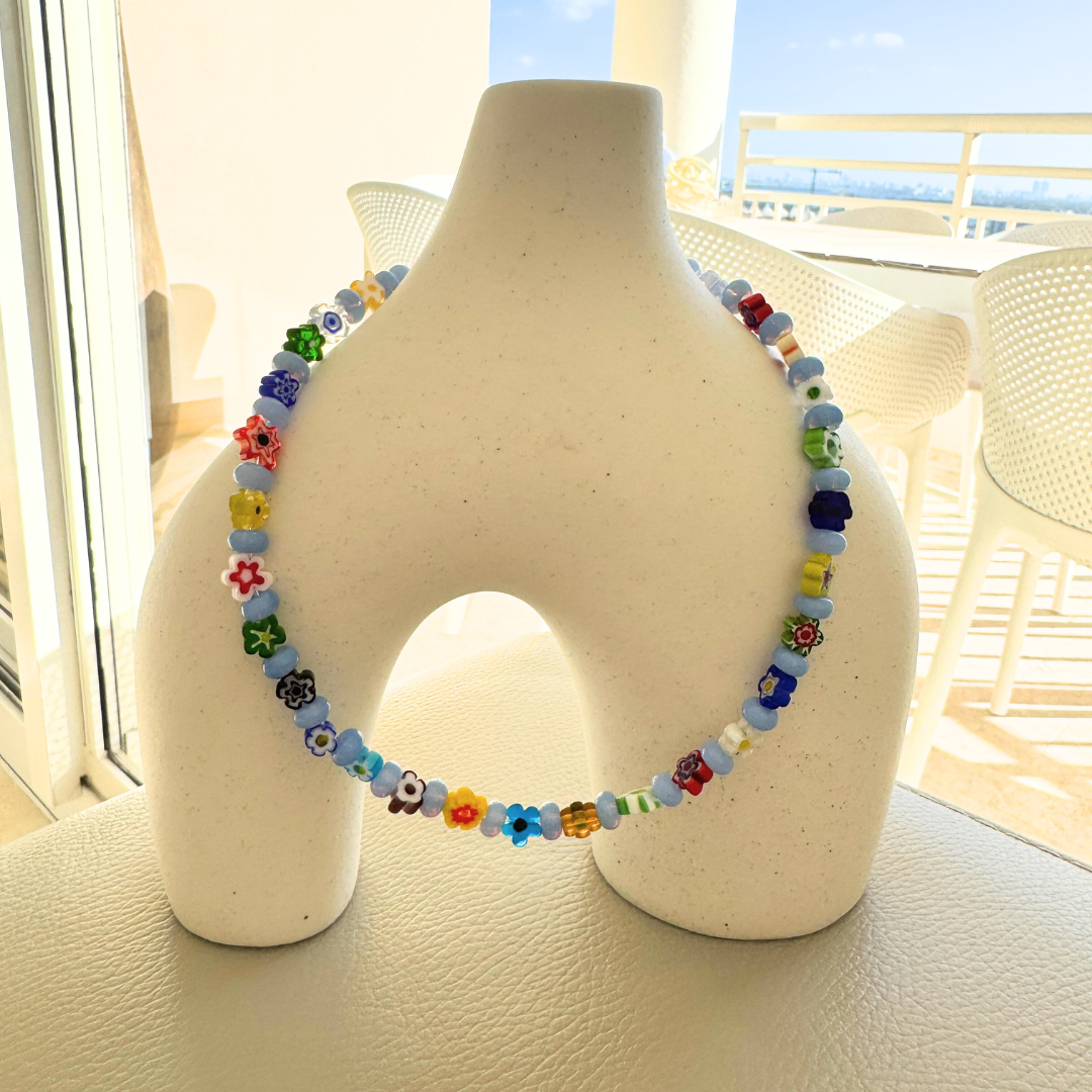 Collares de flores sin inicial