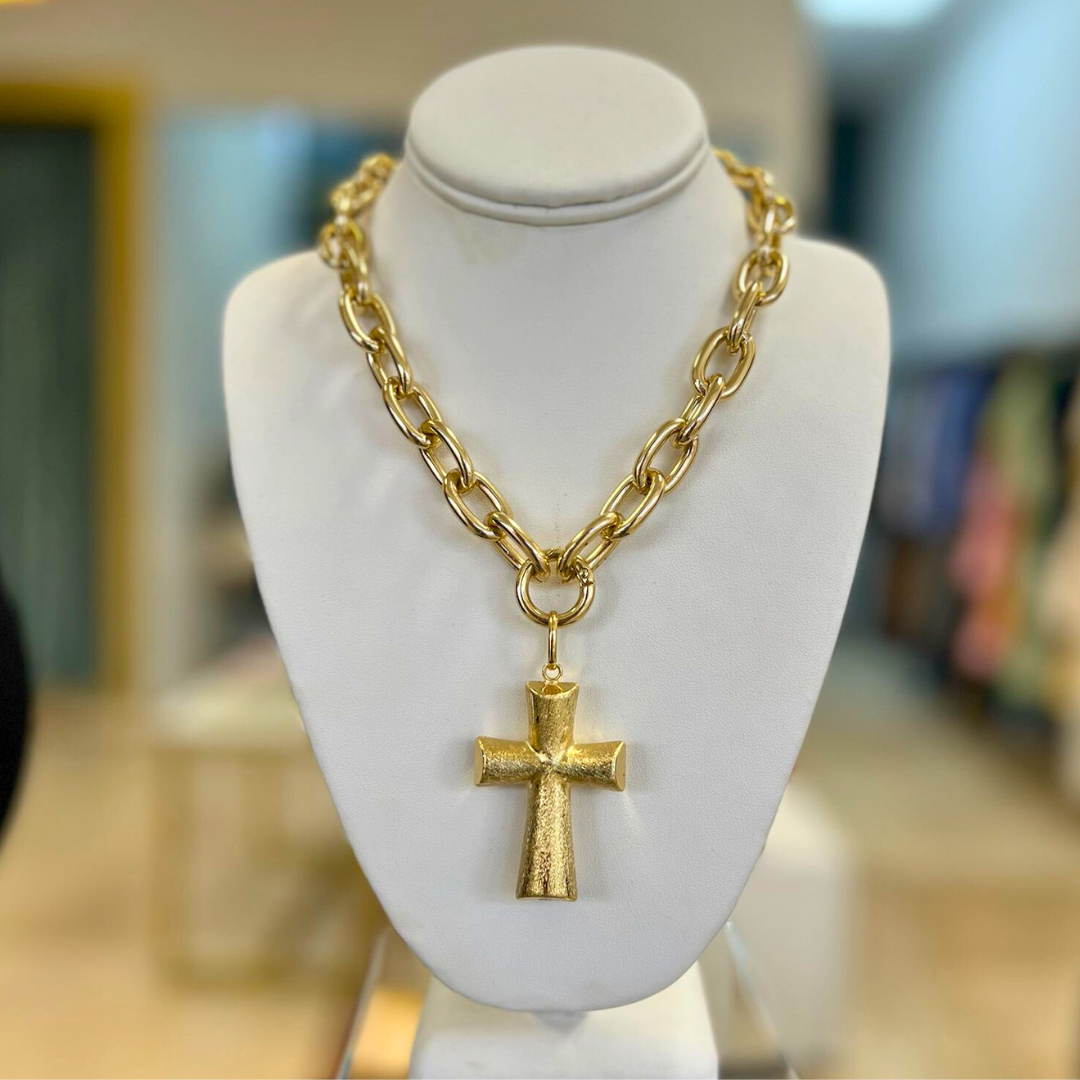 Collar cruz dorada