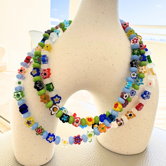 Collares de flores sin inicial