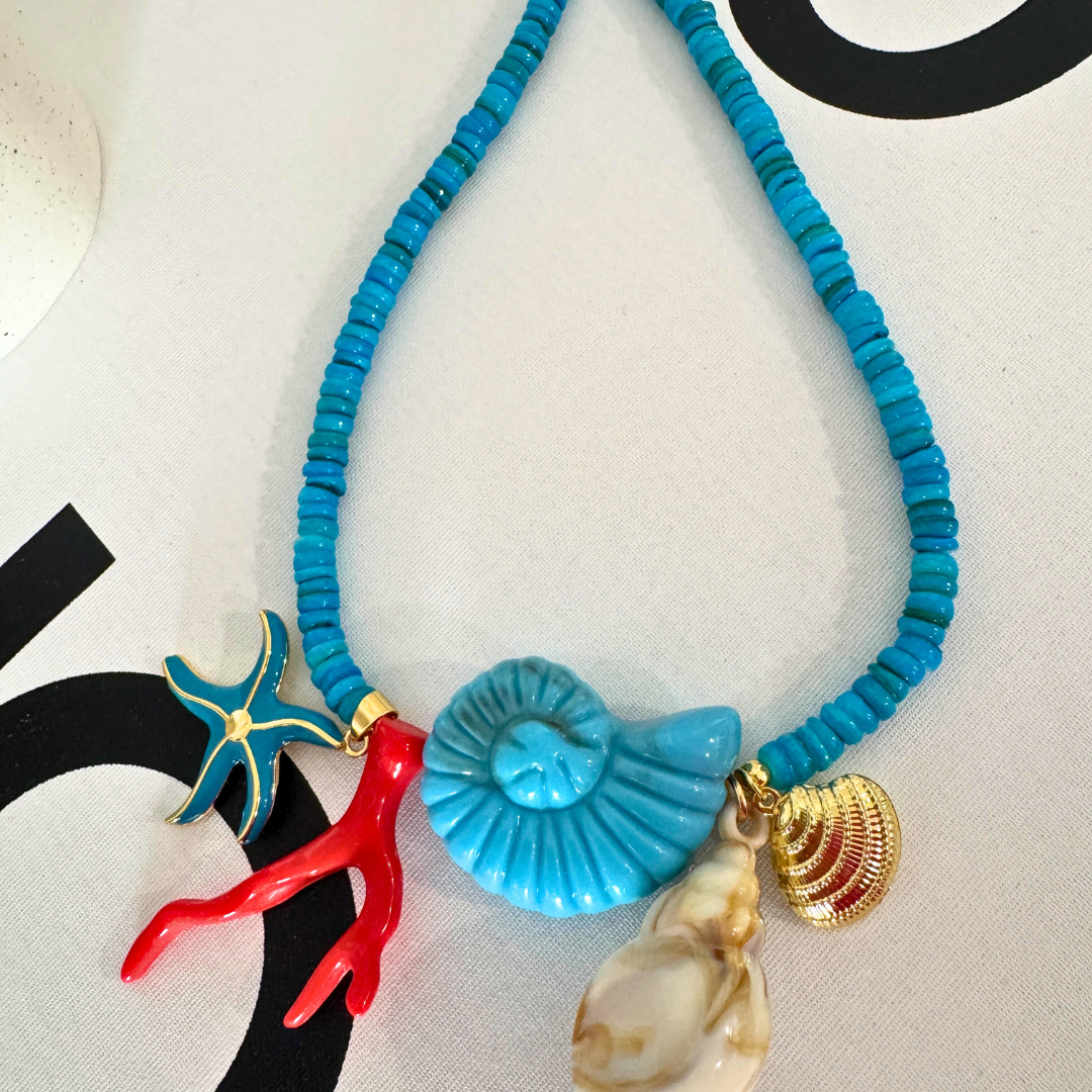 Collares de conchas