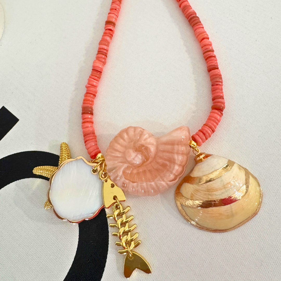 Collares de conchas