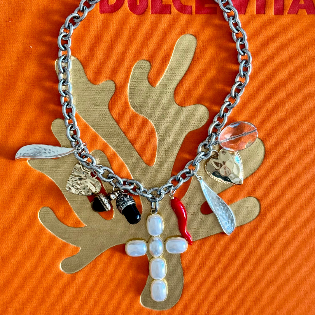 Cadena cruz de perla