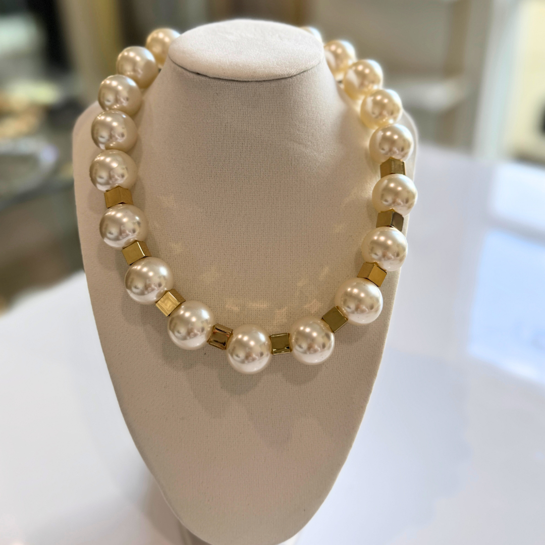Collares Variados Helga Terán