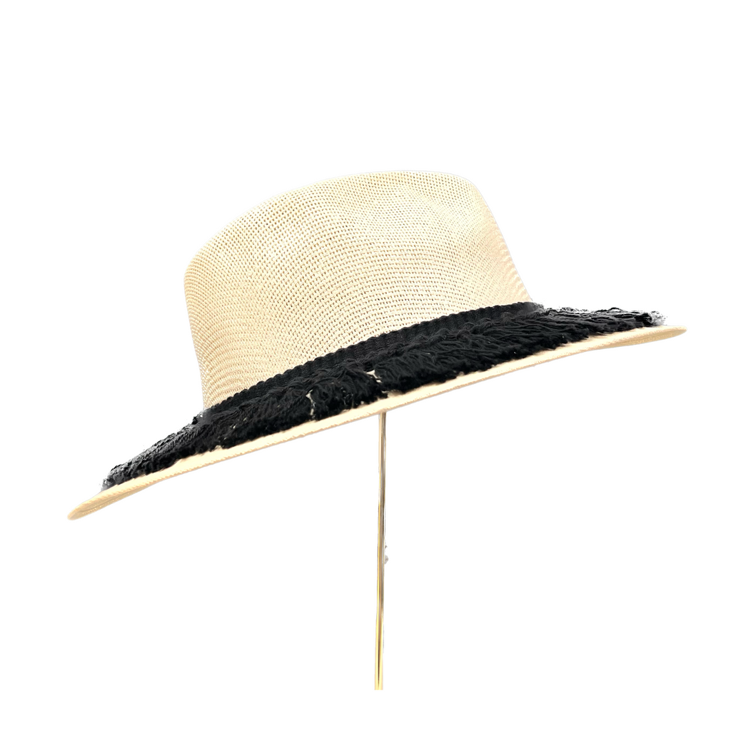 Sombreros by Kotoperiz