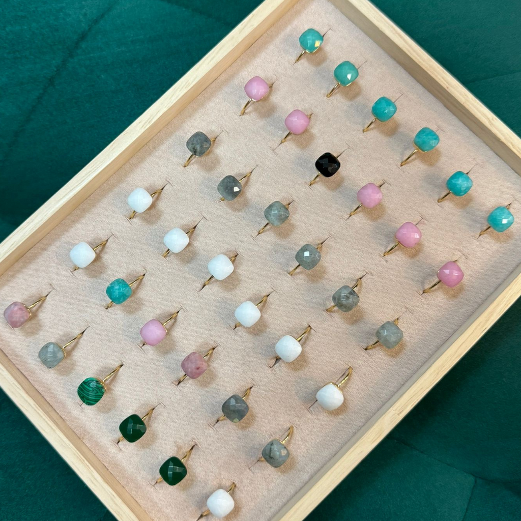 Anillos de Piedras Naturales