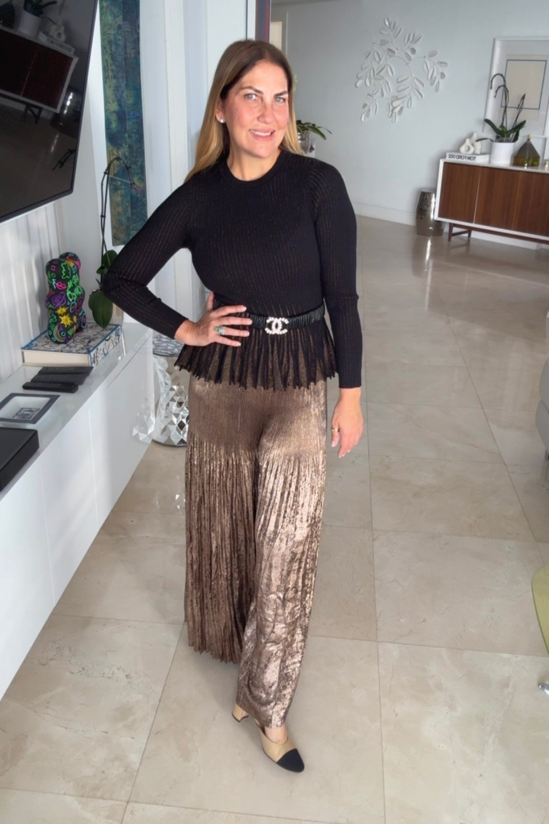 Pantalón dorado y bronce