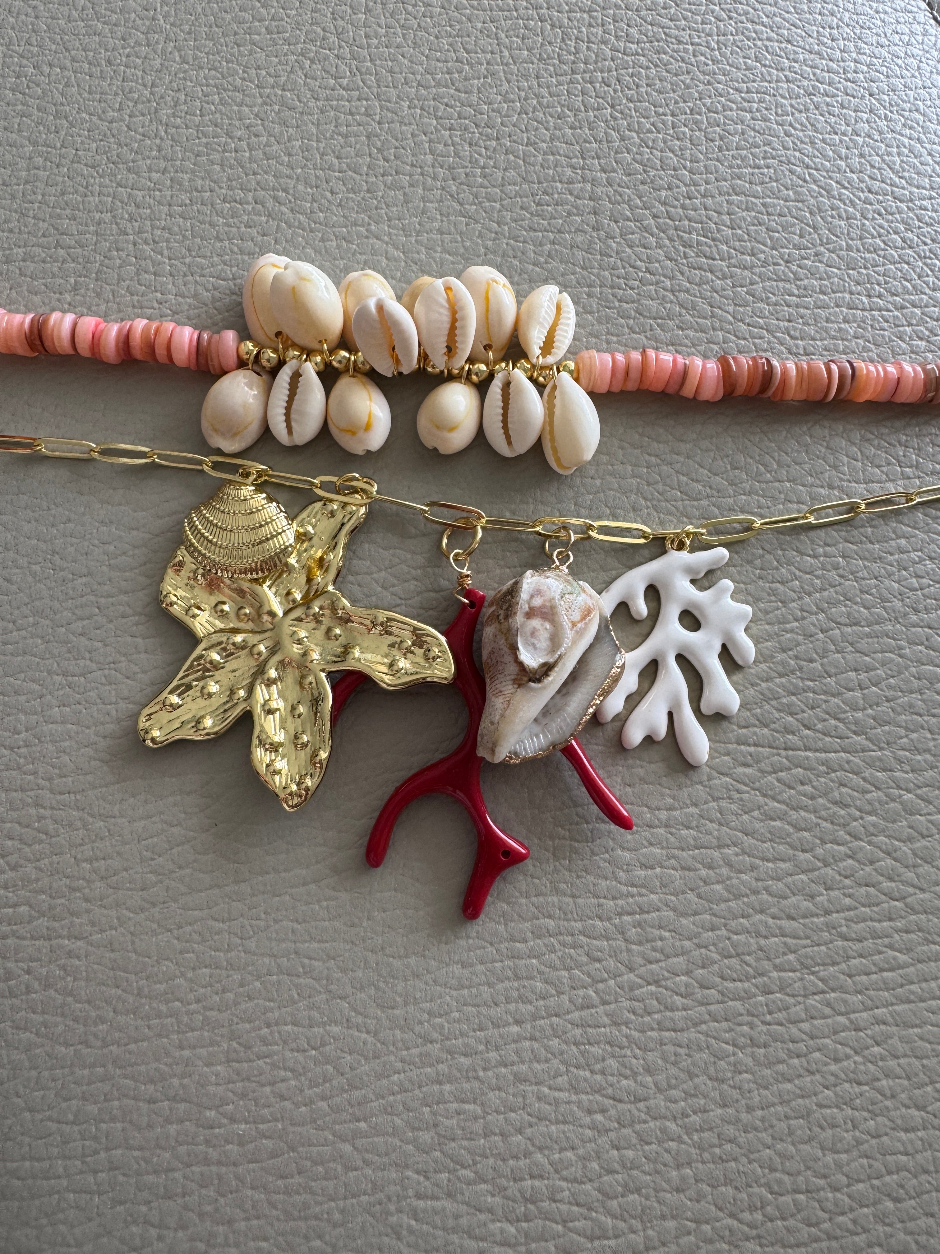 Collares cruceros