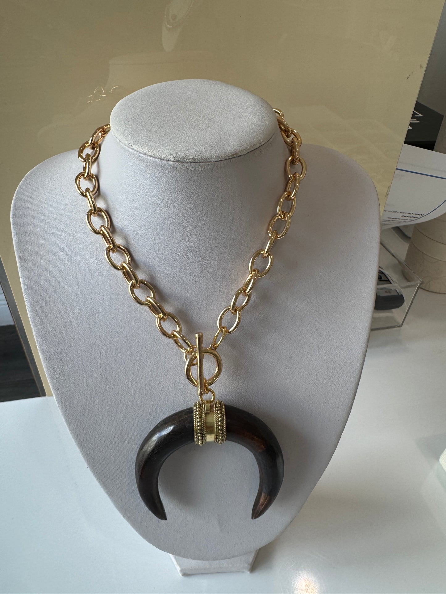 Collares variados Helga Terán