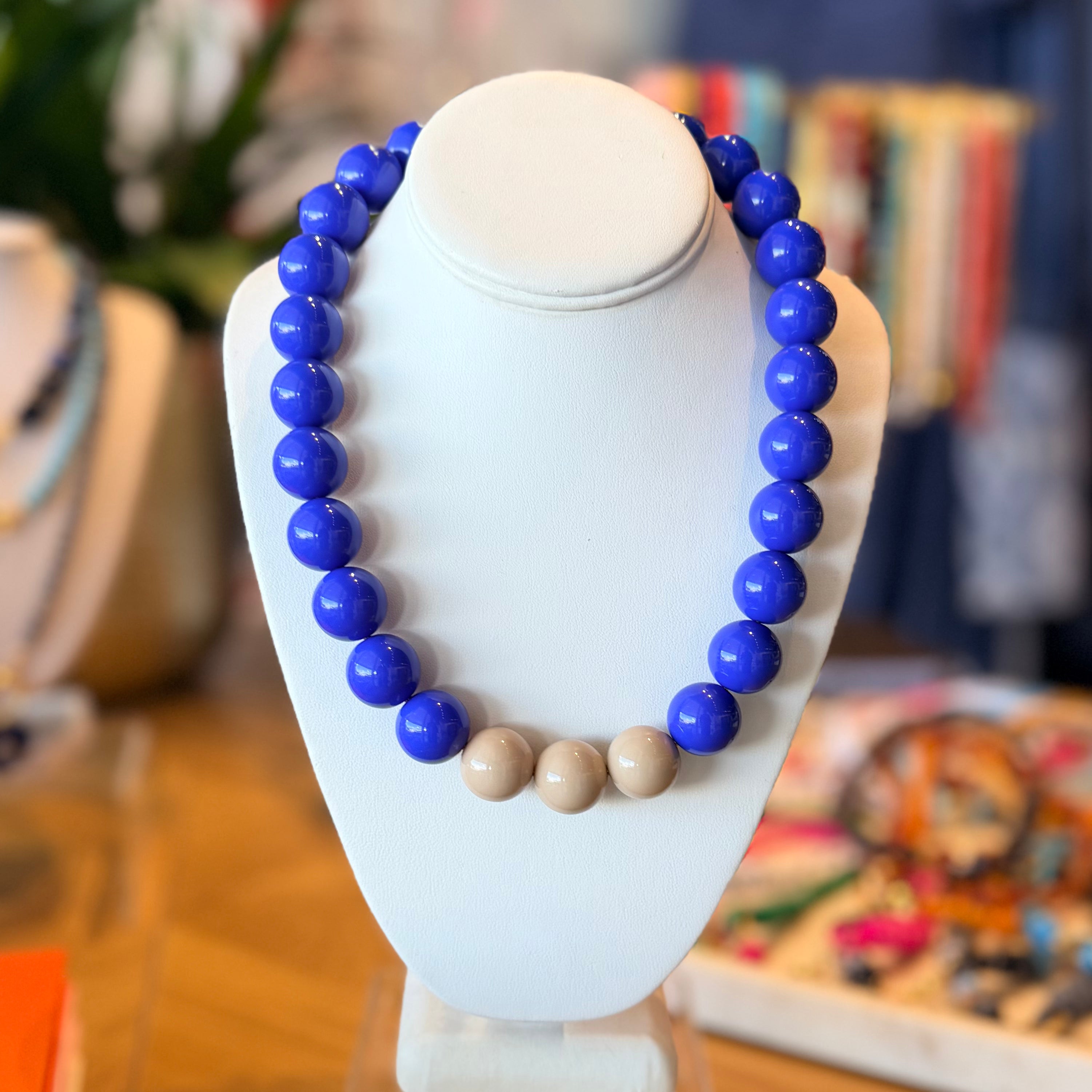 Collar de joya de caramelo