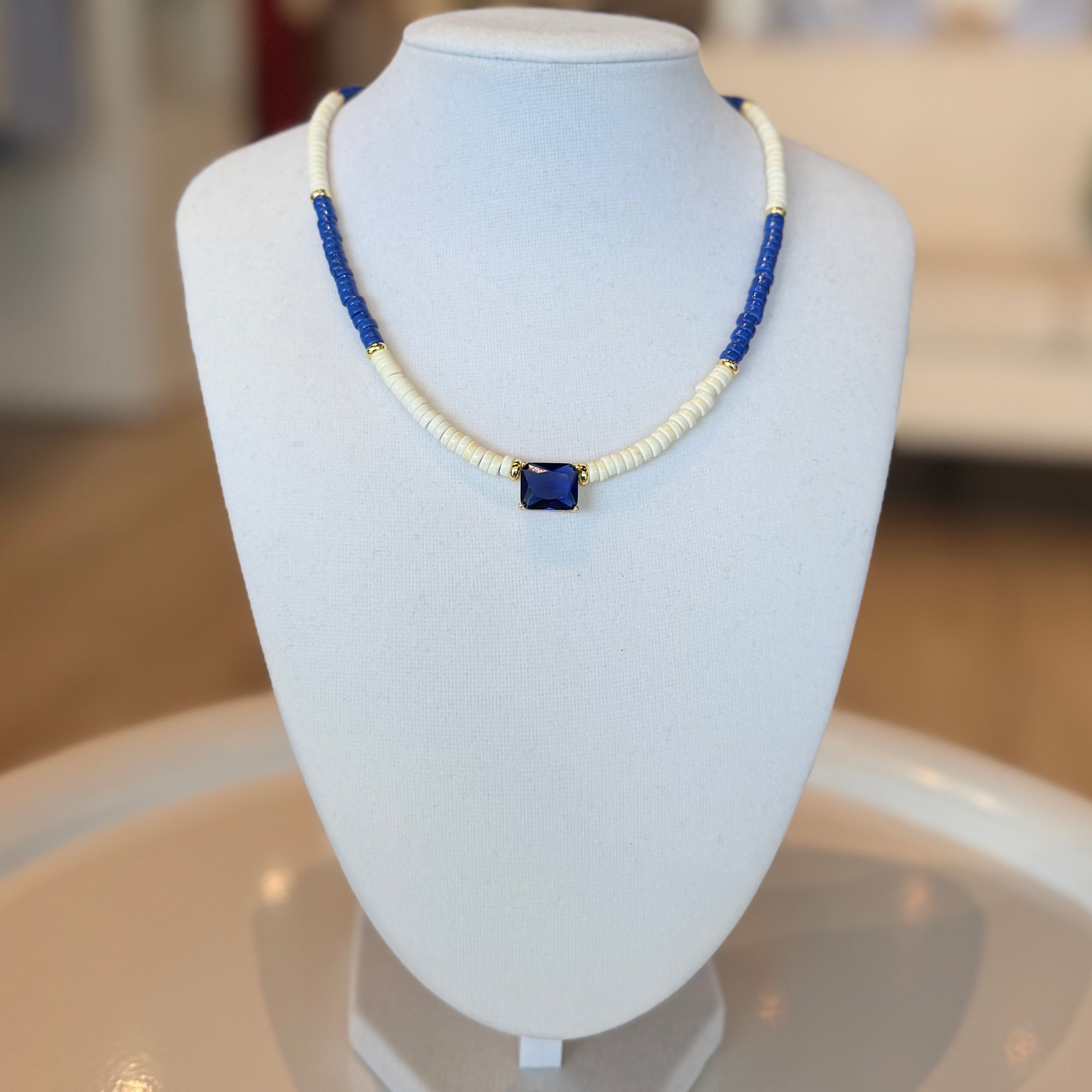 2-tone Bead Necklace with Geometric Pendant