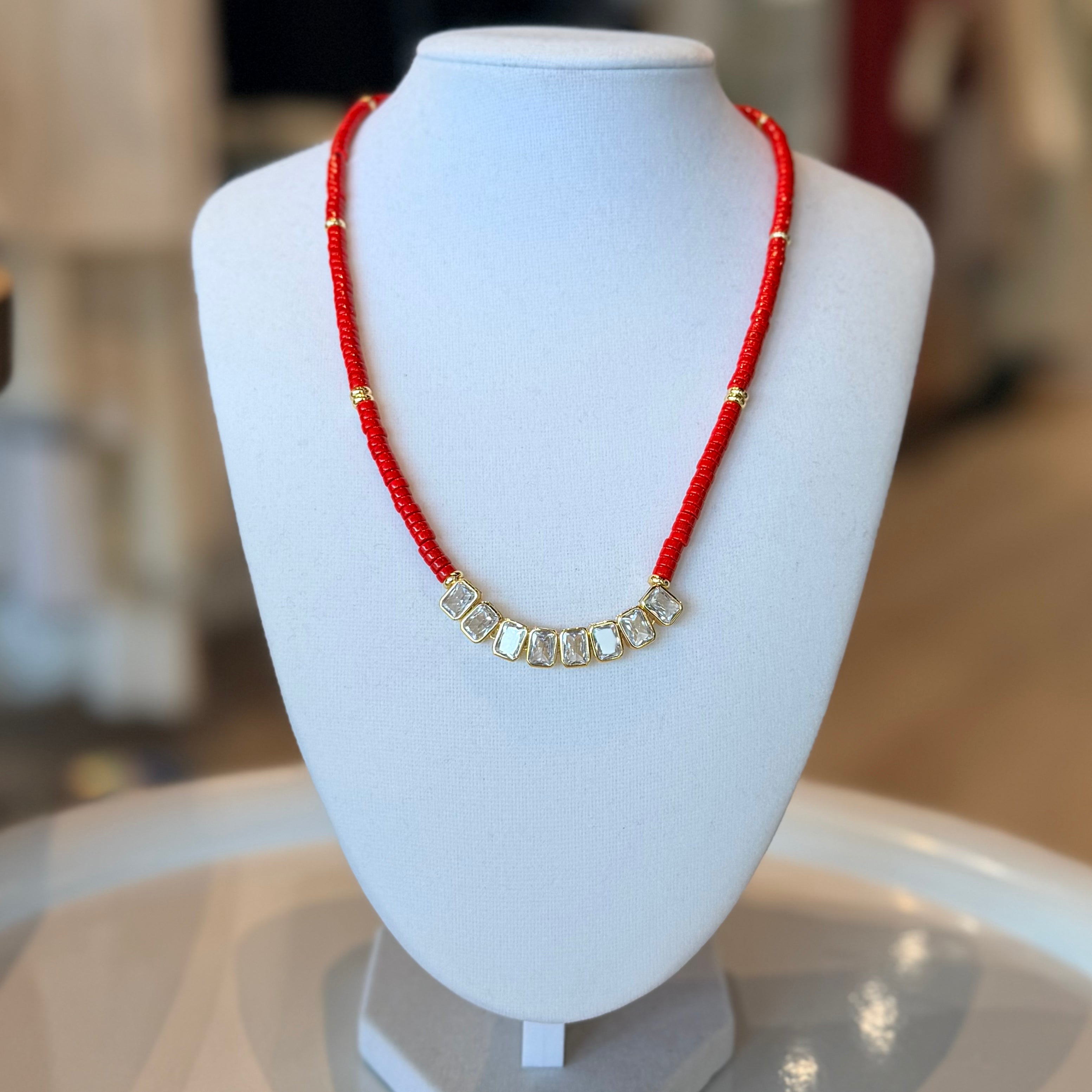 Bead and baguette-cut pendant Necklace