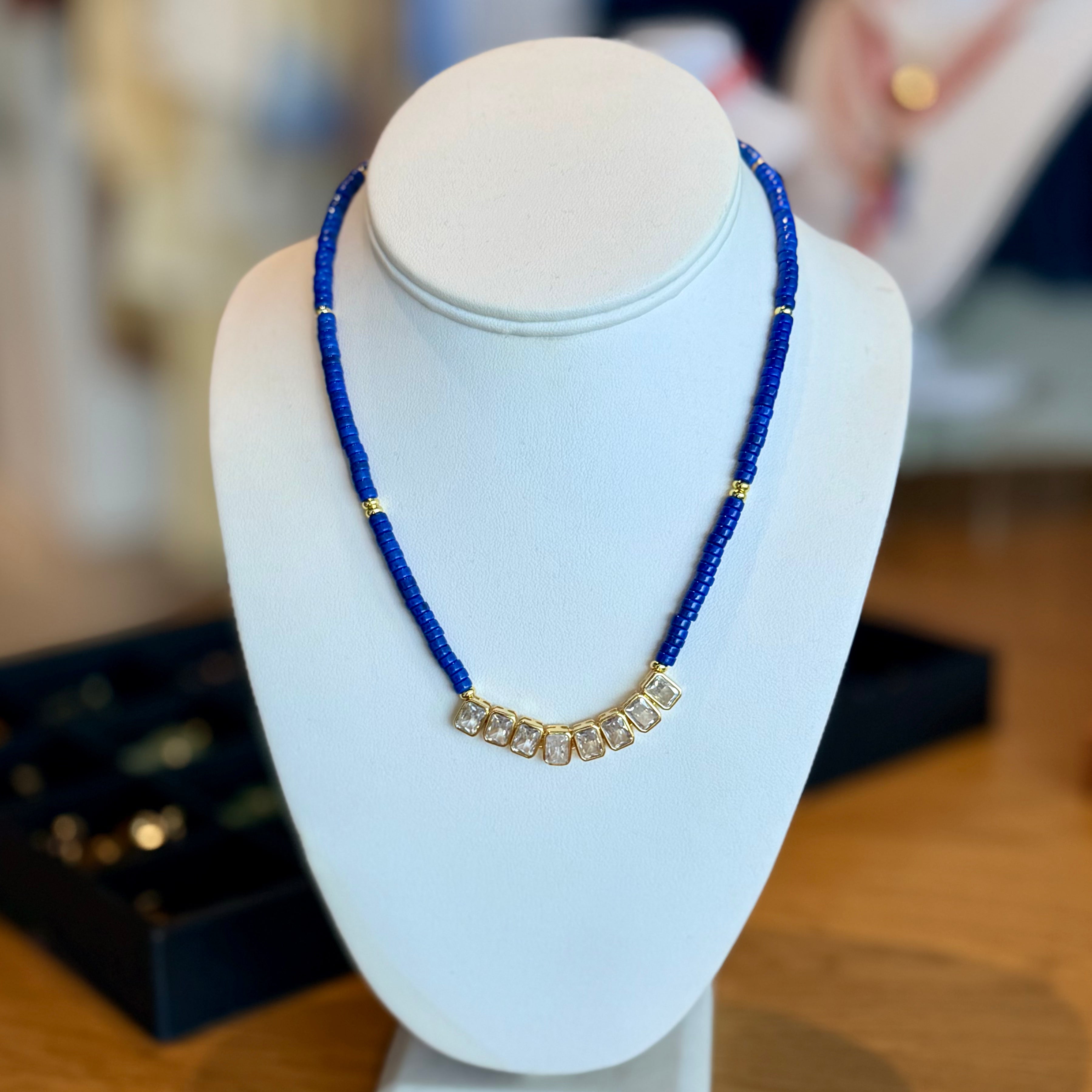 Bead and baguette-cut pendant Necklace