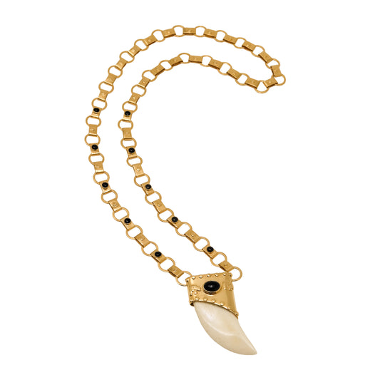 Majestic Curve Necklace Onyx