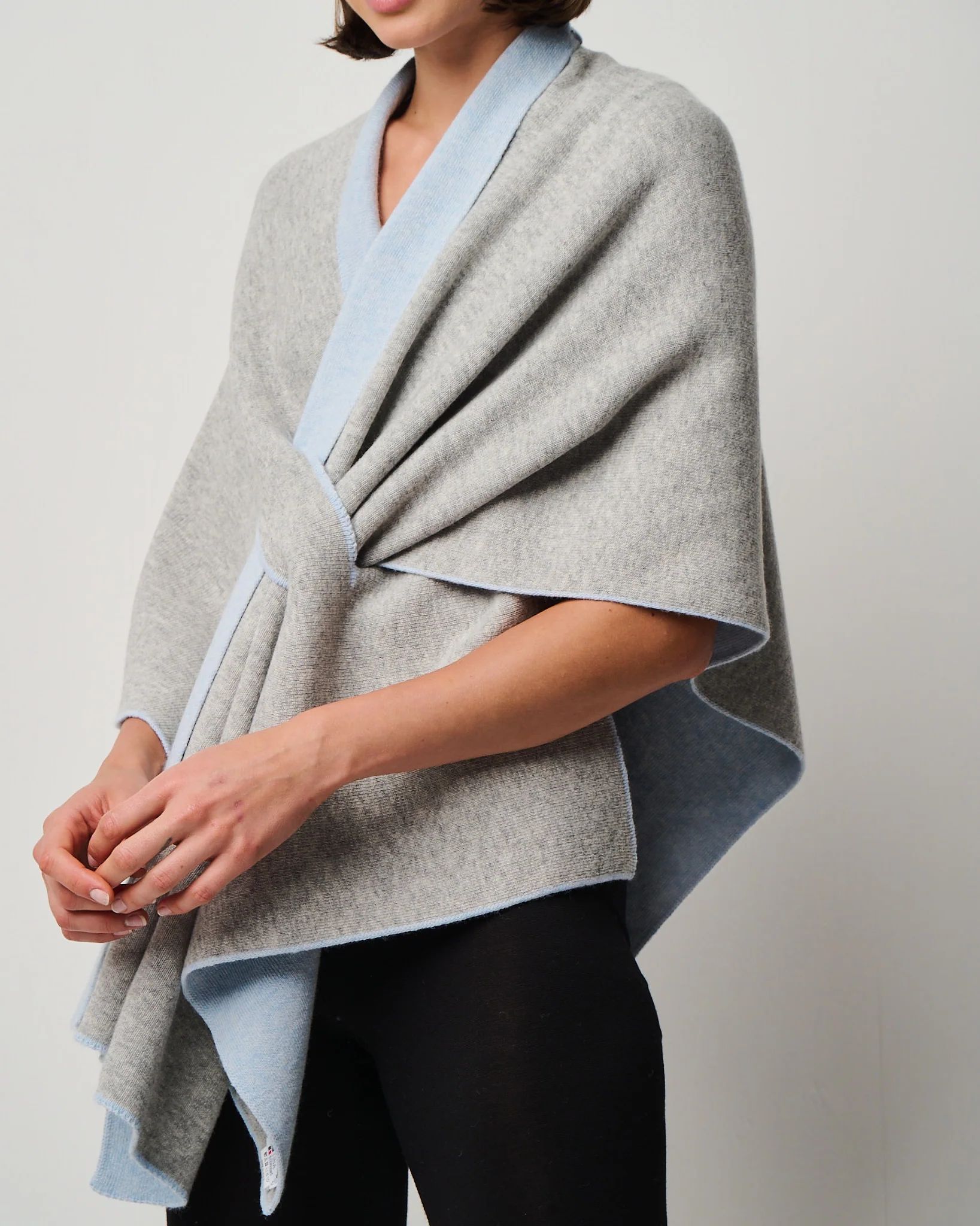 Mantella Soft Bicolore in Merino