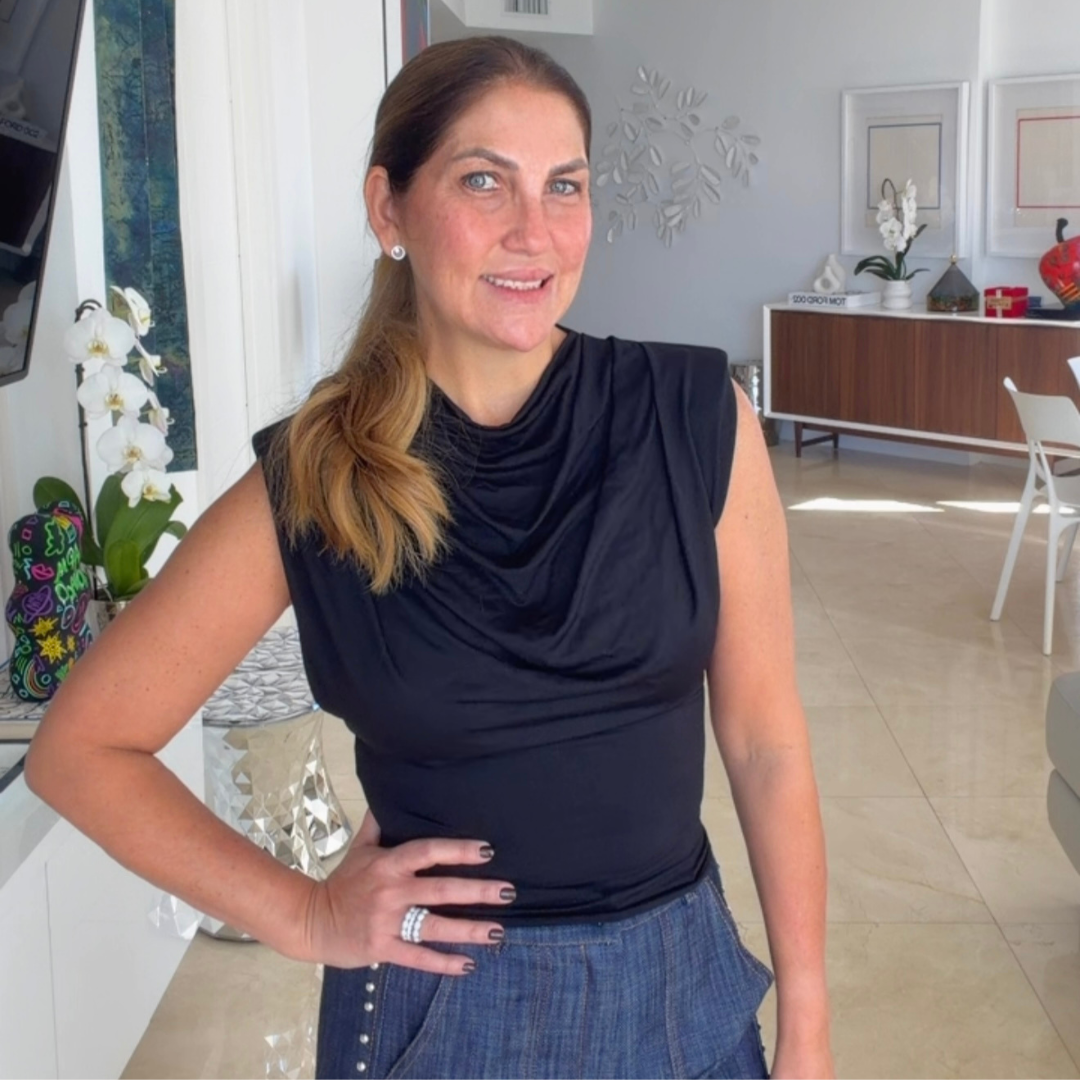 Camisa Elástica Sin Manga