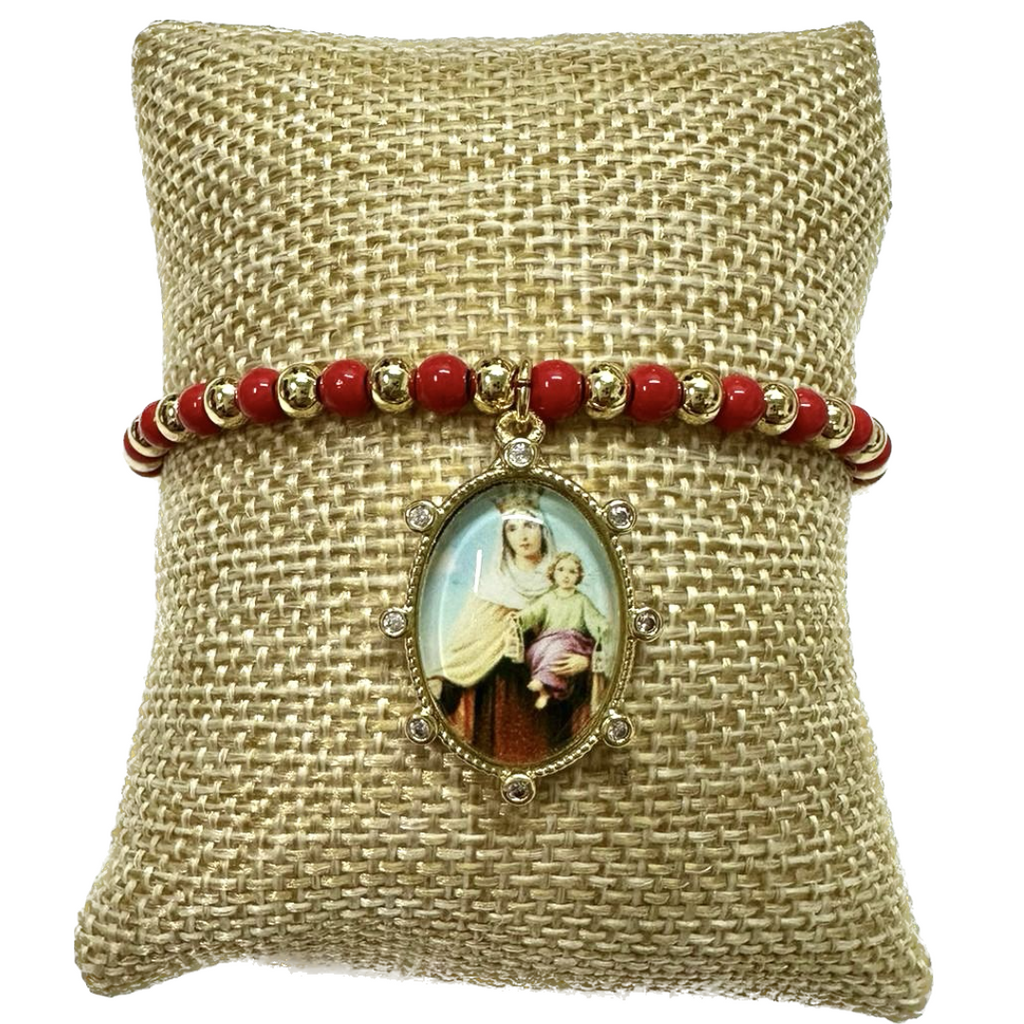 Pulsera dorada con rojo y medalla religiosa