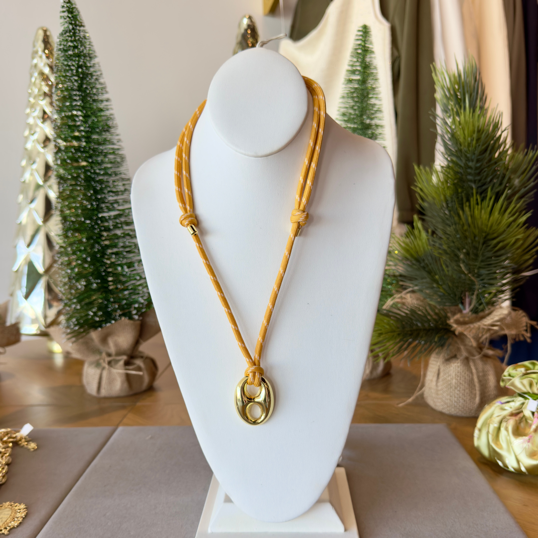 Collar dije dorado infinito