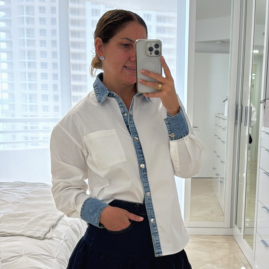 Camisa blanca de puños y cuello de jeans