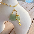 Collares de llaves y candado