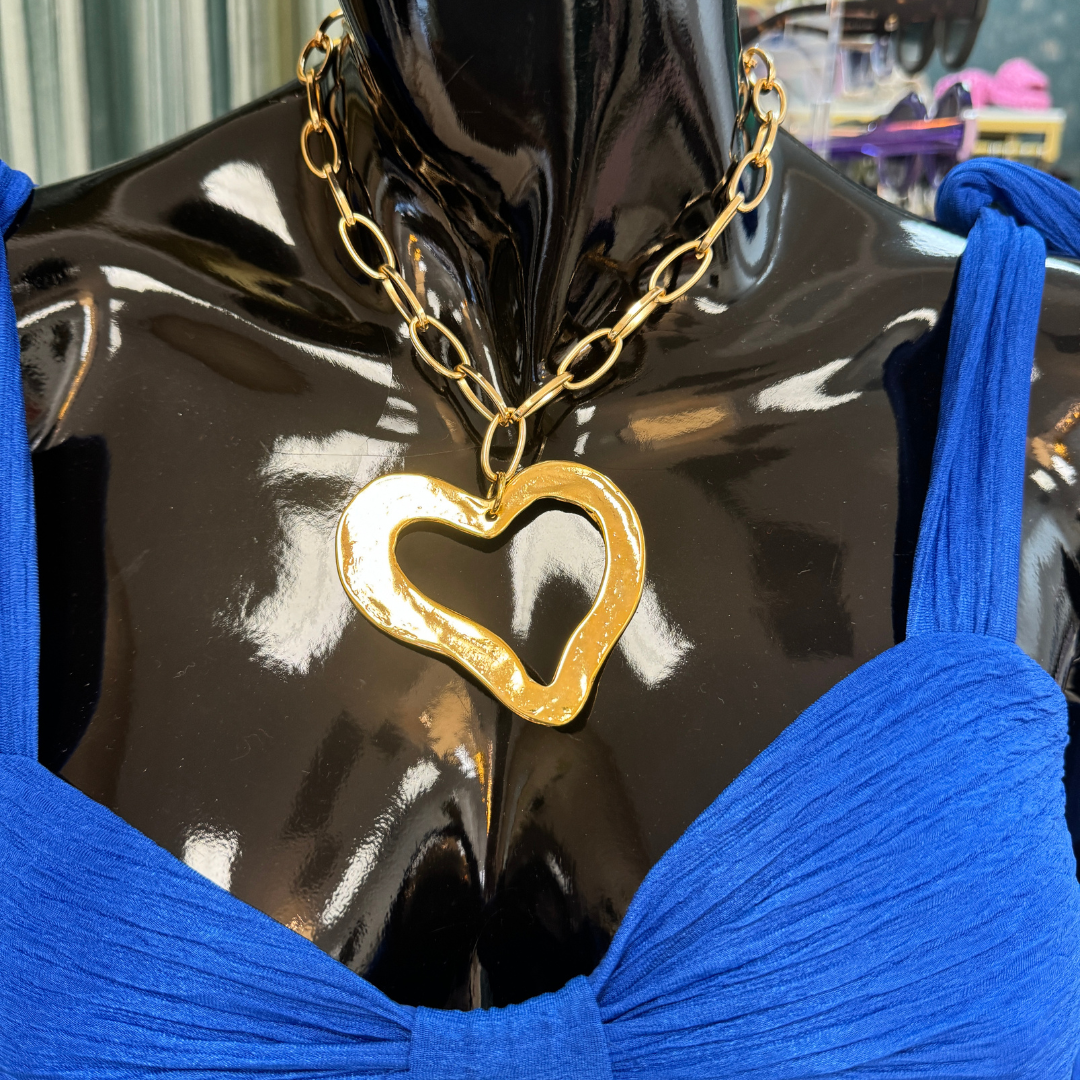 Collares de corazón corto