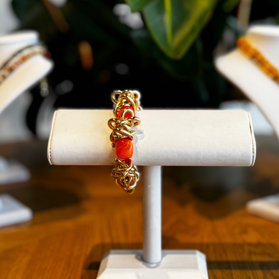 Pulsera de cadena dorada