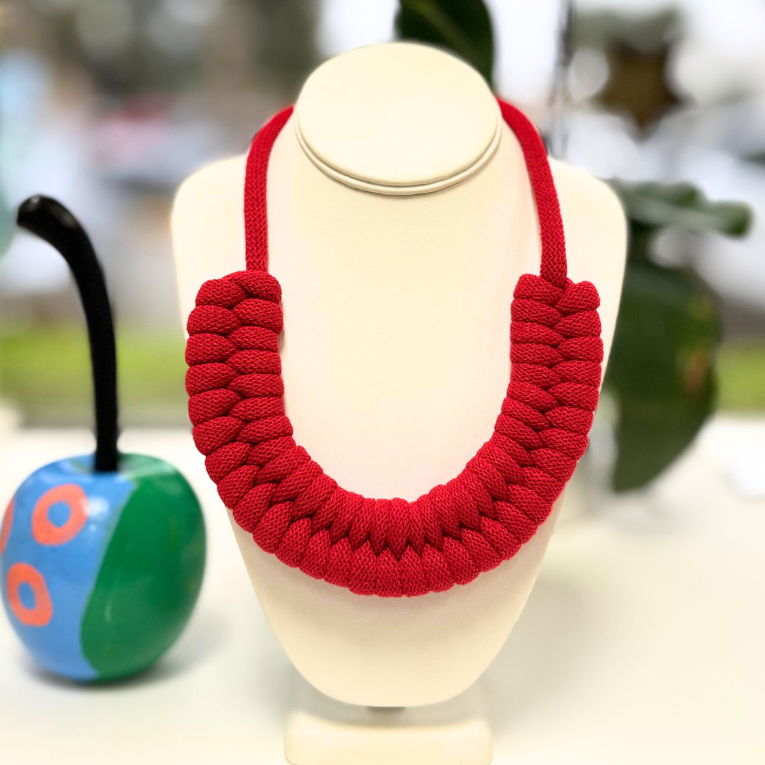 Collar Mandy