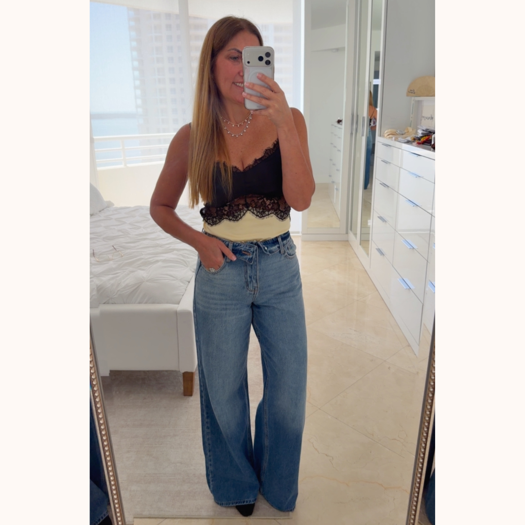 Double Closure Wide-Leg Denim