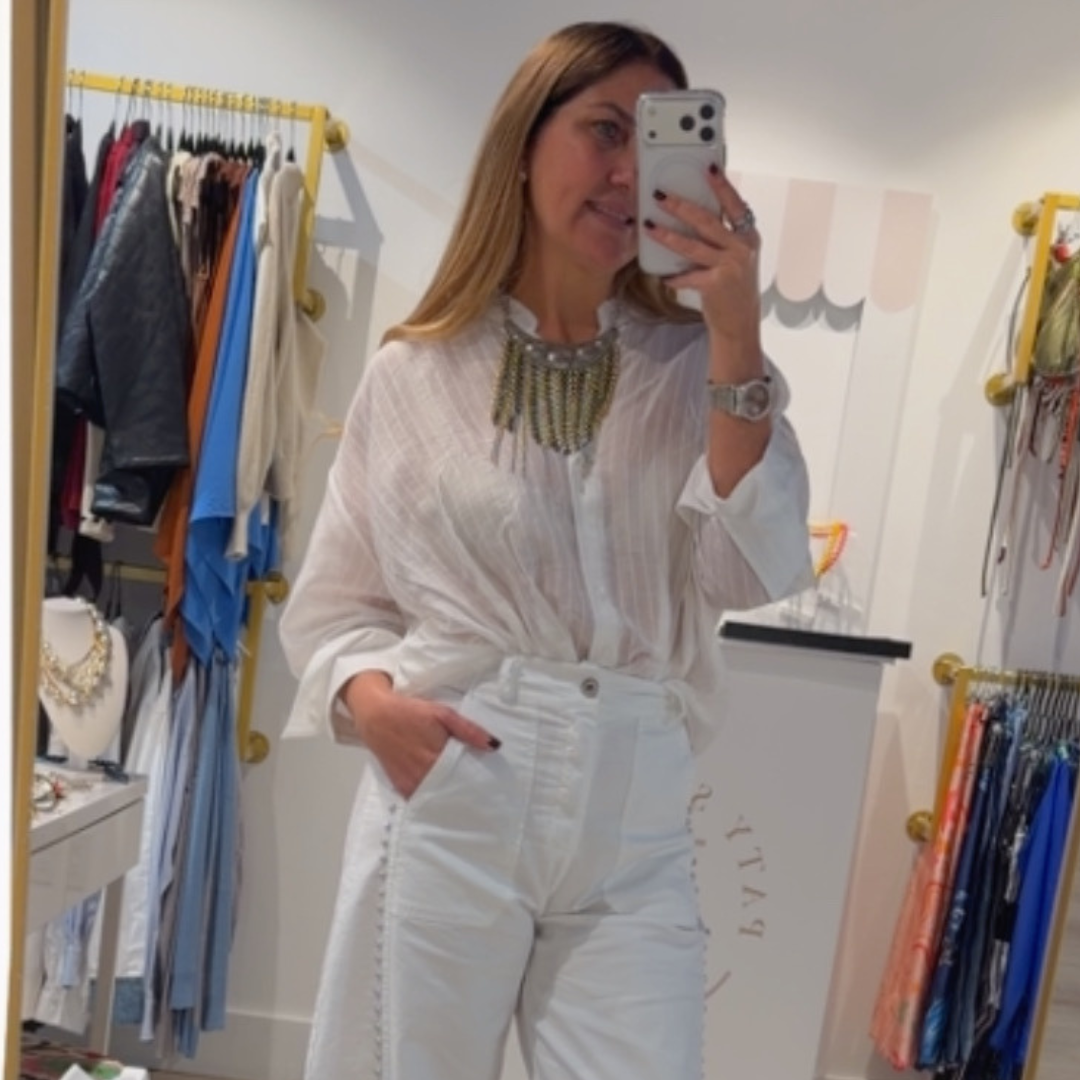 Camisa transparente de órganza 3 botones