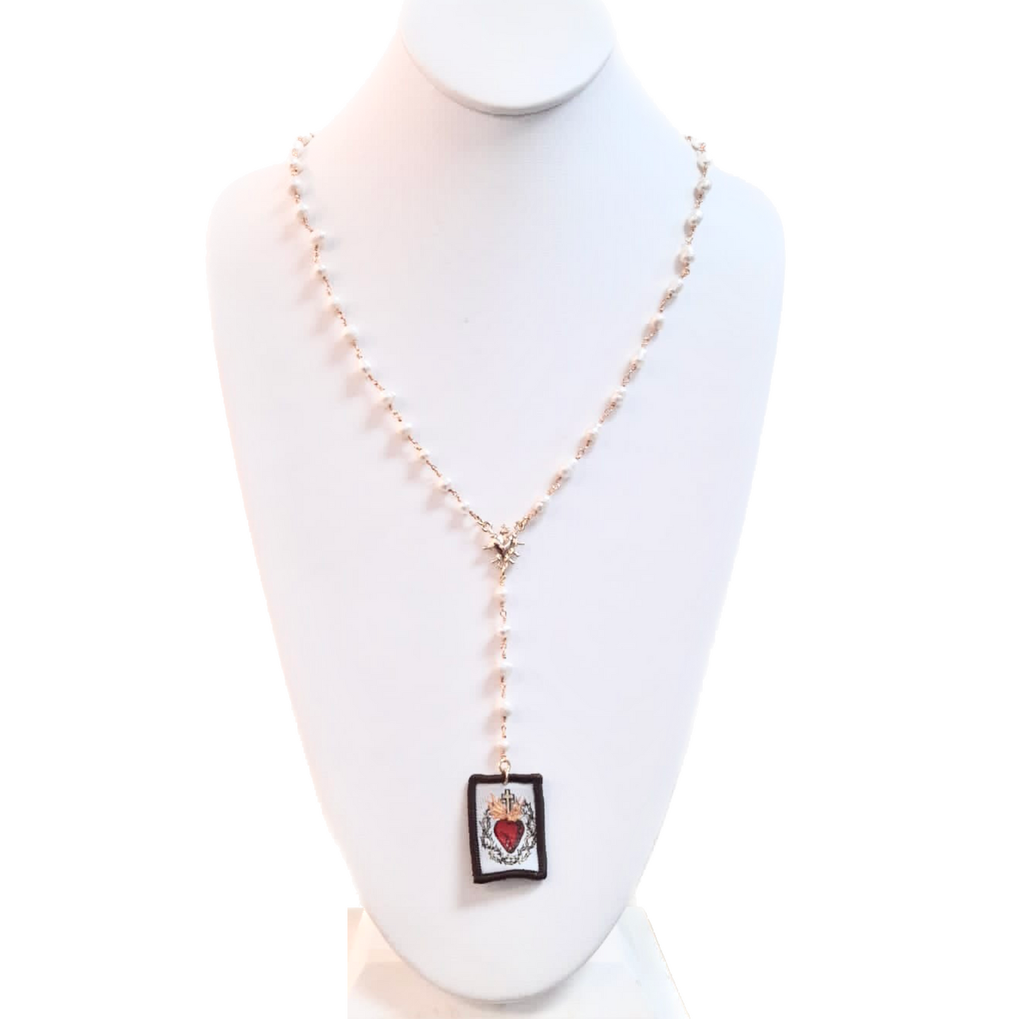 Scapular necklace with pearls and print